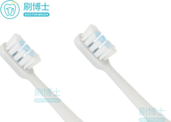 電動(dòng)牙刷如何選擇？買電動(dòng)牙刷主要看刷頭，學(xué)會(huì)看刷頭的三大技巧