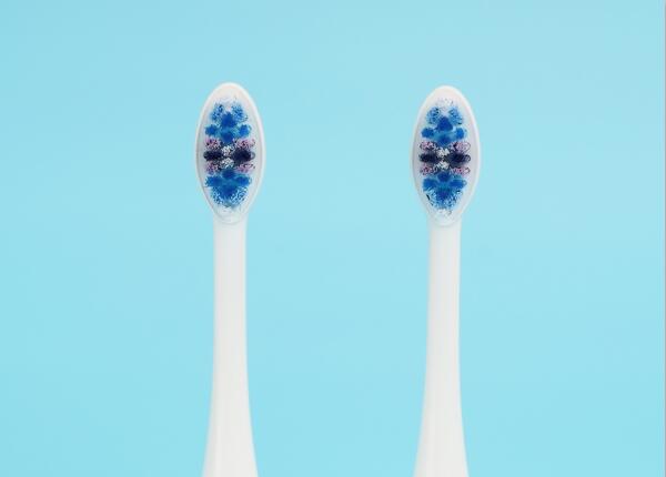 電動(dòng)牙刷刷頭什么形狀好？平的好還是不平的好？