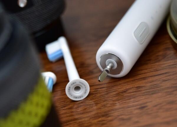 小米牙刷電動(dòng)牙刷怎么使用？小米電動(dòng)牙刷的使用指南